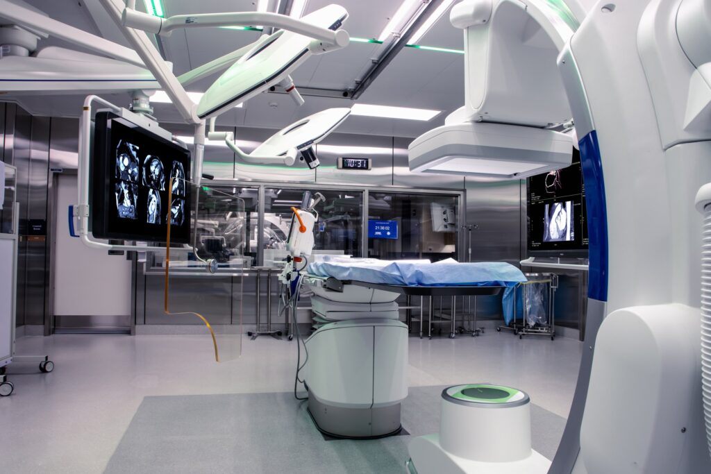 Washington+Hospital+Center_Hybrid+Operating+Room-11